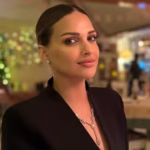 Punjabi actor Himanshi Khurana gets Rs 10 crore threat email: FIR filed against foreign-based gangster | India News – The Times of India